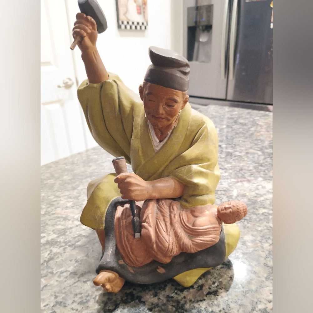 Vintage Hakata Urasaki Figurine